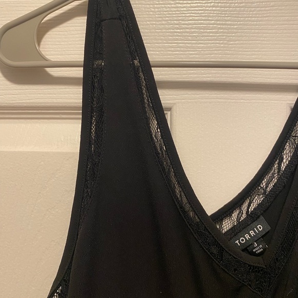 torrid Studio Crepe Jersey Lace Inset Double V-Neck Tank - Picture 11 of 13